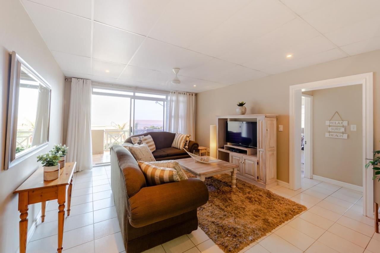 11 Waterfront Umdloti Appartement Buitenkant foto
